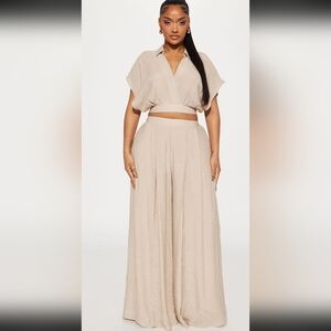 HYFVE Taupe Two Piece Pant Set Women’s Large